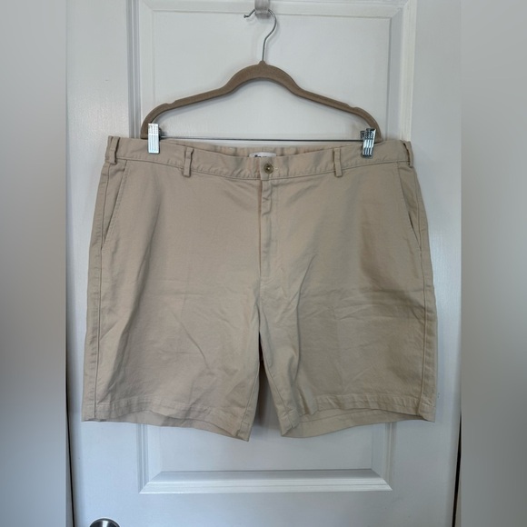 Peter Millar Men’s Khaki Pilot Twill Shorts - Size 42 - Picture 1 of 8